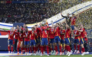 德信体育-欧洲冠军联赛揭幕，谁将问鼎殊荣？