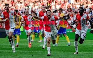 德信app下载-里尔交锋摩纳哥，双方争夺法甲积分