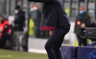 德信体育-马拉加把领梅也扭，比利亚雷亚尔表现矿湾