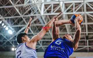 德信体育app下载-世界篮球赛场再掀热潮，精彩不断