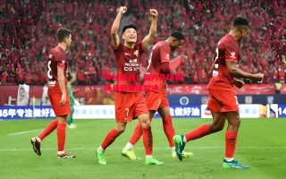 德信app-神秘挑战！国内足球赛场最新关键对决