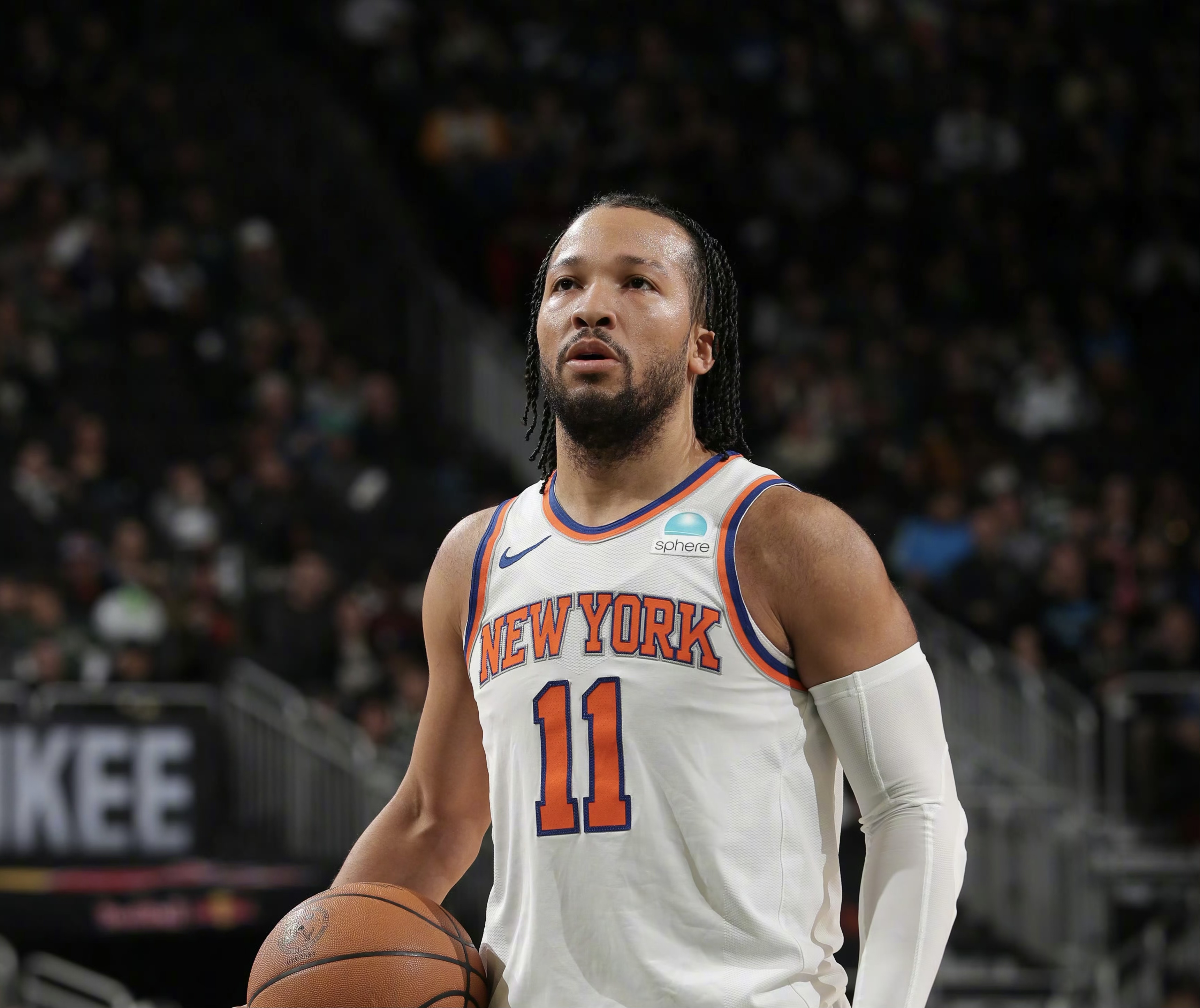 欧预赛联赛启动,球员们拼尽全力-第2张图片-德信体育 欧预赛联赛启动,球员们拼尽全力-第2张图片-德信体育