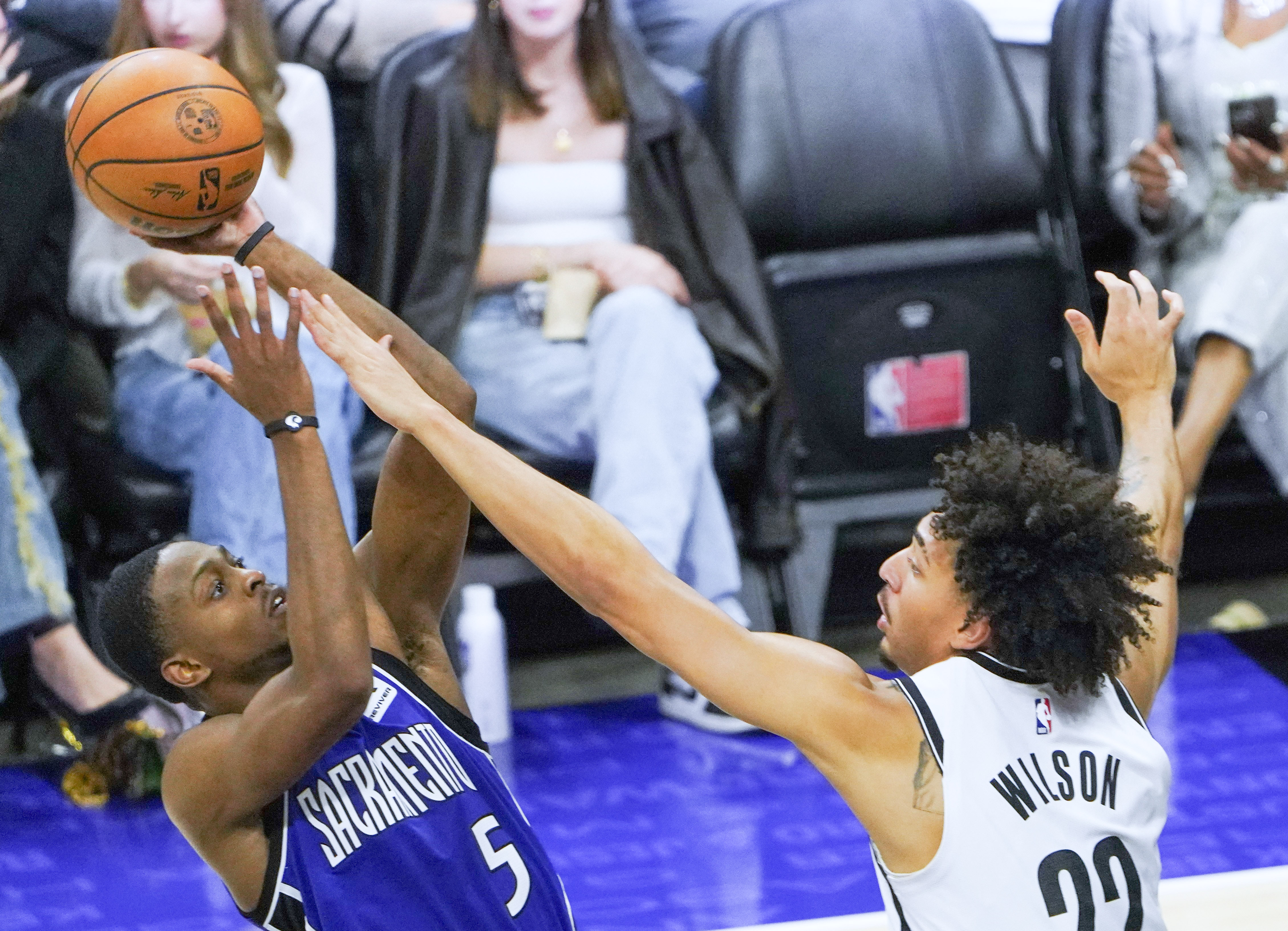 篮網大胜活塞!陆续淘汰对手,篮網当跃盼进季后赛-第2张图片-德信体育 篮網大胜活塞!陆续淘汰对手,篮網当跃盼进季后赛-第2张图片-德信体育