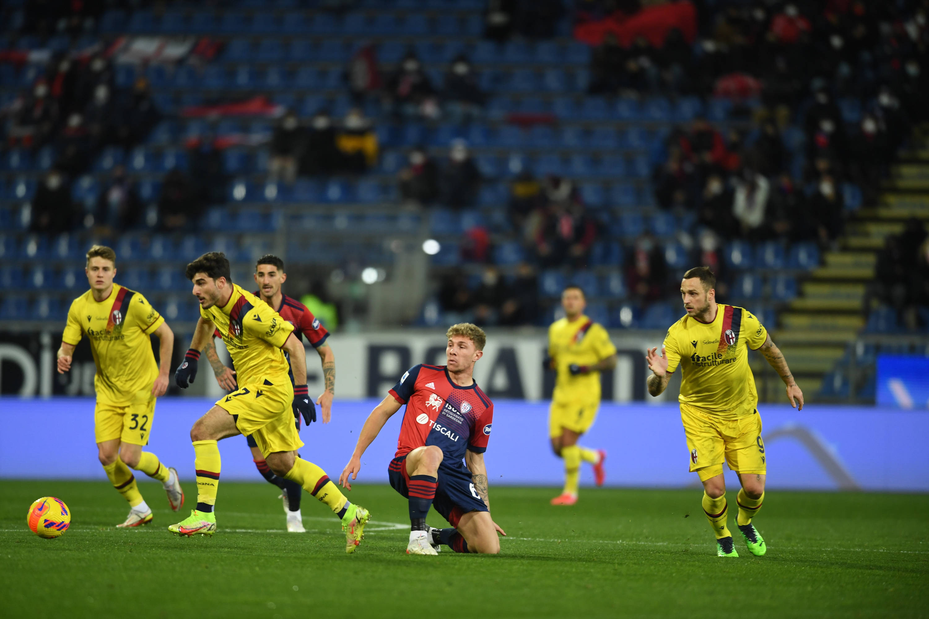 佛罗伦萨连续不败，保持中游稳定表现-第1张图片-德信体育