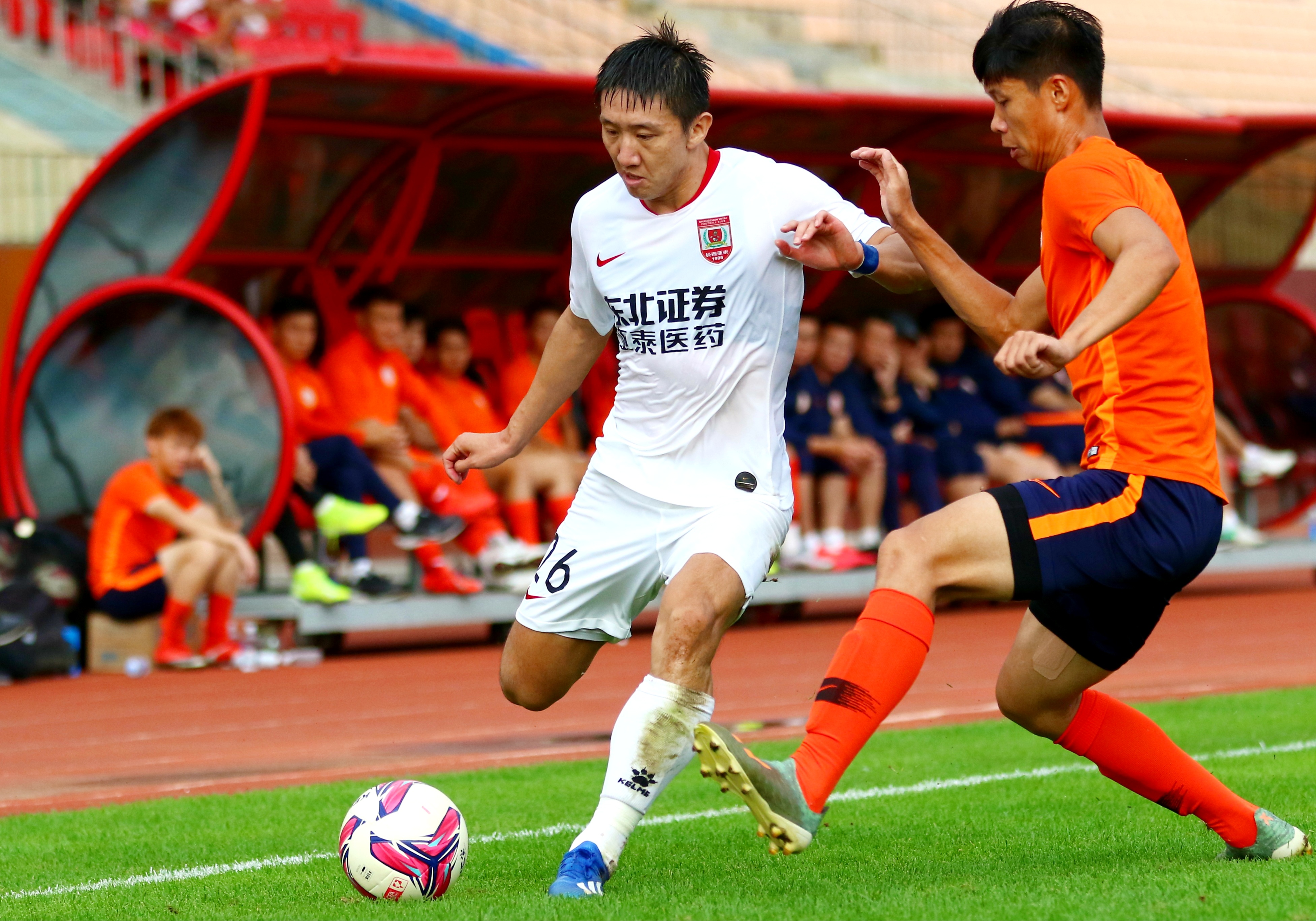 阿森纳客场要提防对手意外,稳定阵容备战-第2张图片-德信体育 阿森纳客场要提防对手意外,稳定阵容备战-第2张图片-德信体育