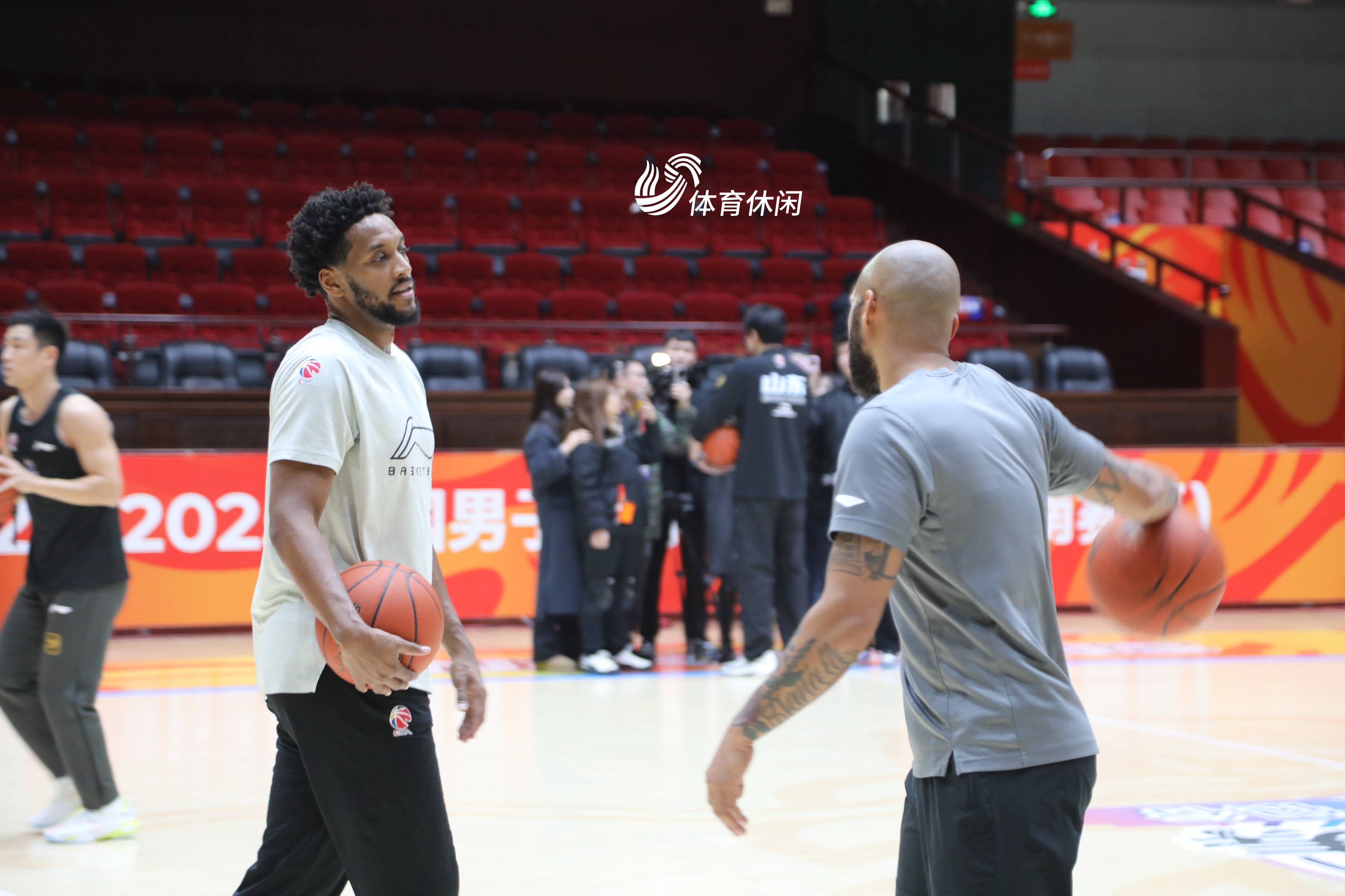 山东鲁能助阵送北控失利,目标冲击前八-第1张图片-德信体育 山东鲁能助阵送北控失利,目标冲击前八-第1张图片-德信体育