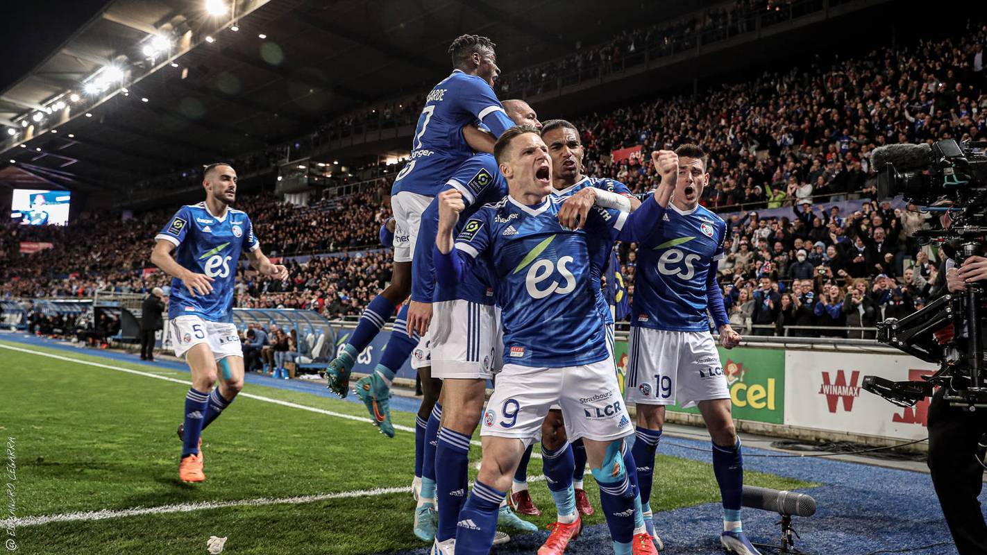 法国不敌斯洛伐克,遭遇一场阴霾比赛-第2张图片-德信体育 法国不敌斯洛伐克,遭遇一场阴霾比赛-第2张图片-德信体育