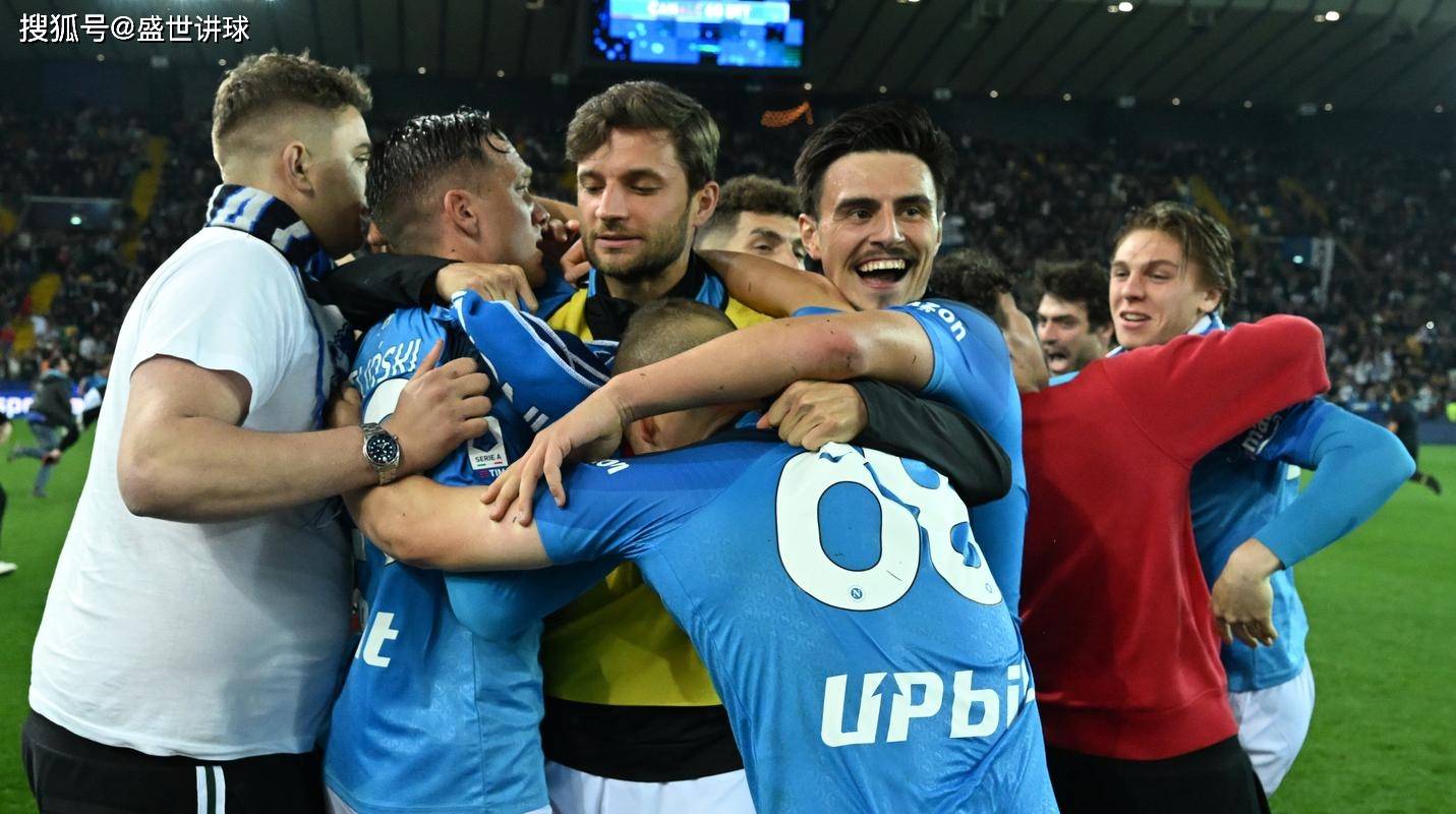 罗马主场力克那不勒斯,稳住前四位置-第1张图片-德信体育 罗马主场力克那不勒斯,稳住前四位置-第1张图片-德信体育