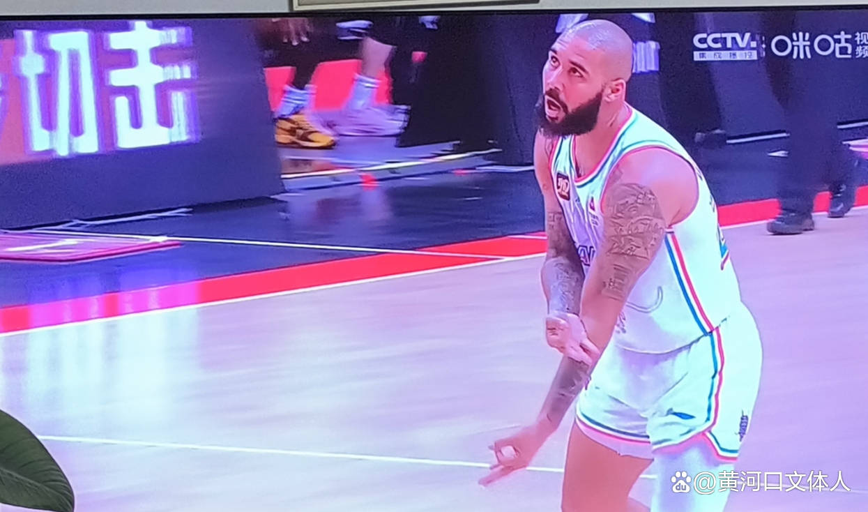 江苏男篮遭遇山东队逆袭,不敌对手-第2张图片-德信体育 江苏男篮遭遇山东队逆袭,不敌对手-第2张图片-德信体育