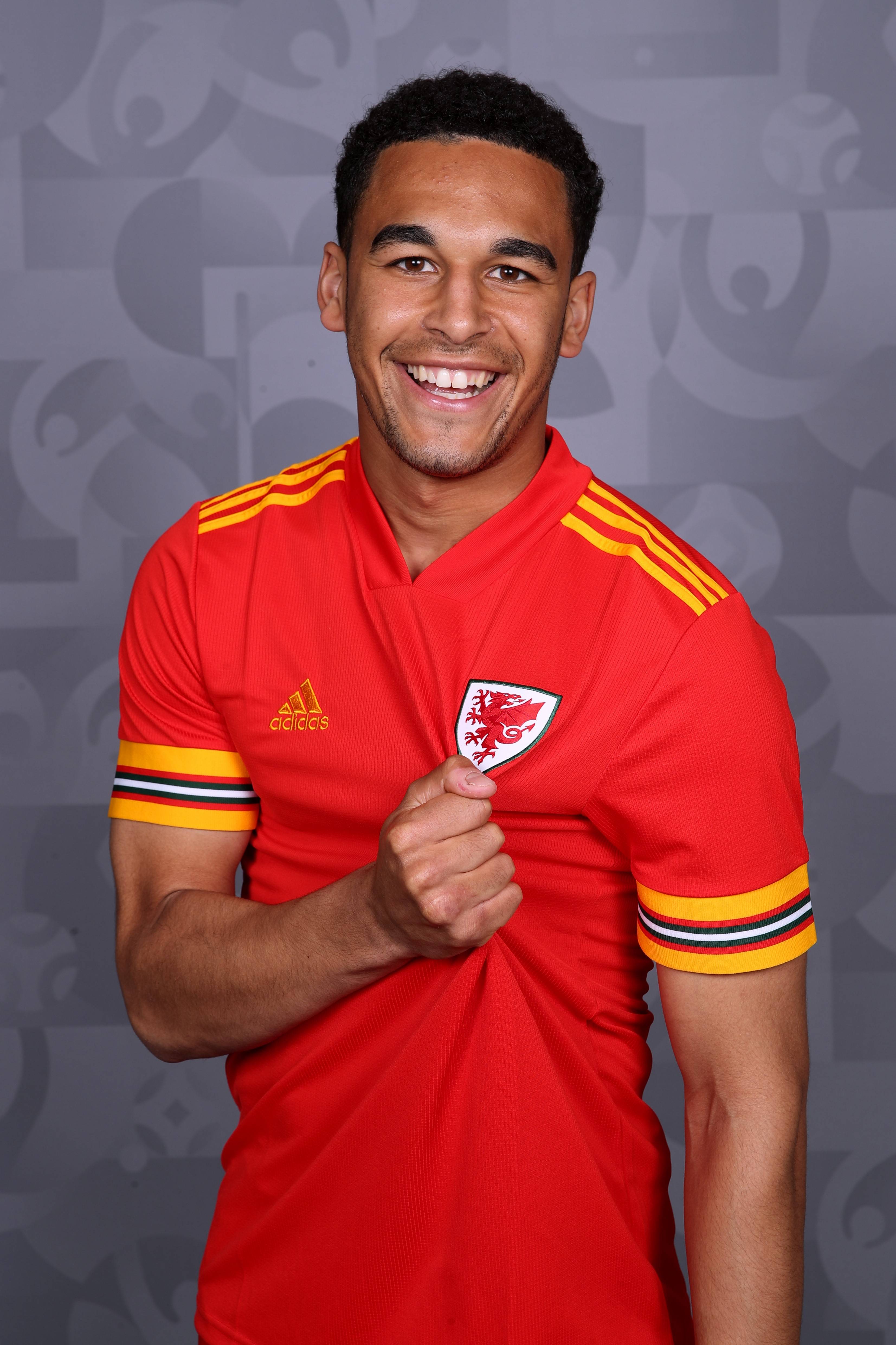 威尔士队球员信心满满,准备应对欧洲冠军预选赛-第1张图片-德信体育 威尔士队球员信心满满,准备应对欧洲冠军预选赛-第1张图片-德信体育