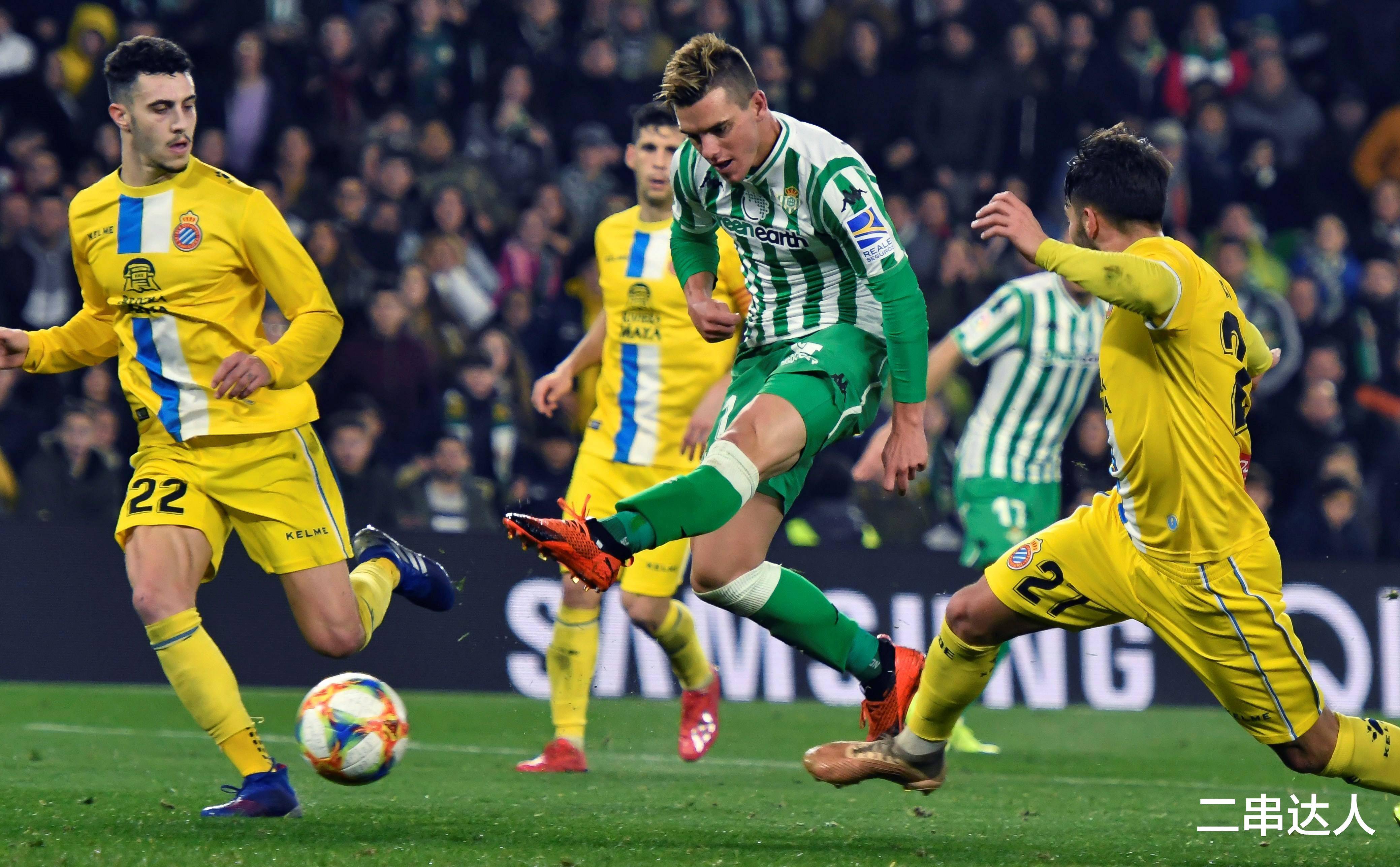 塞维利亚新援梅开二度,轻松战胜比利亚雷亚尔-第1张图片-德信体育 塞维利亚新援梅开二度,轻松战胜比利亚雷亚尔-第1张图片-德信体育