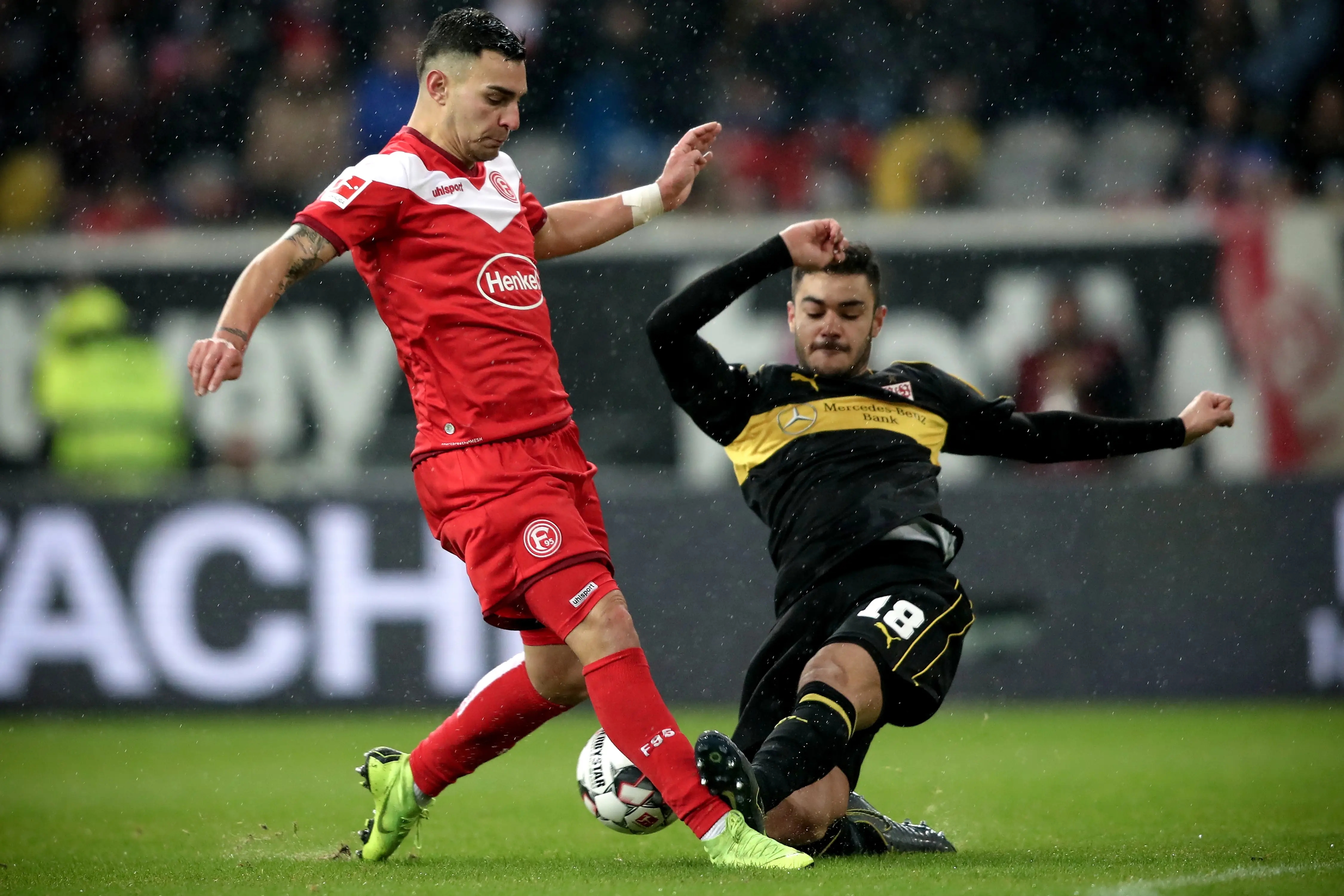 索肖城取得关键胜利,稳固英超地位-第2张图片-德信体育 索肖城取得关键胜利,稳固英超地位-第2张图片-德信体育